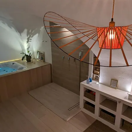 6 Bed & Breakfast Nîmes